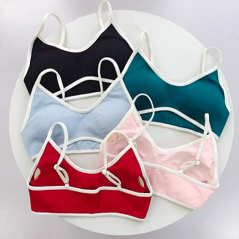 Ensemble de Fitness Femme – Brassière & Short de Sport