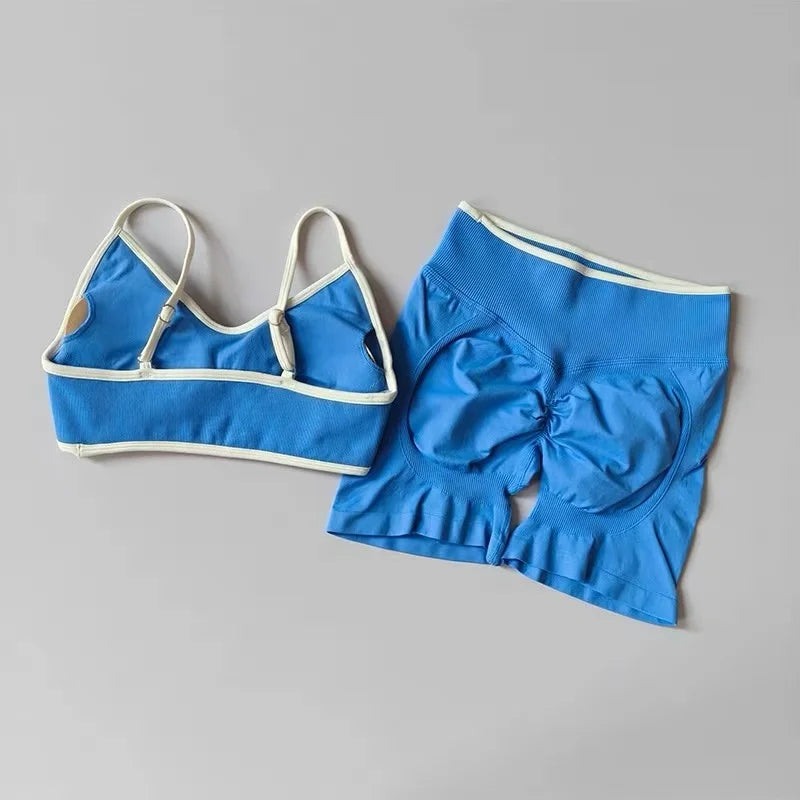 Ensemble de Fitness Femme – Brassière & Short de Sport